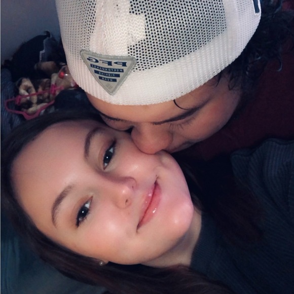 Meet your Posher, Zoe - Picture 1 of 1